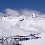 Hotel Alpenhotel Tirolerhof 4*