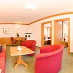 Alpenhotel Tirolerhof Hotel