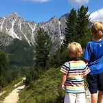 Alpenhotel Tirolerhof Hotel Neustift im Stubaital