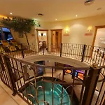 Alpenhotel Tirolerhof Hotel 4*