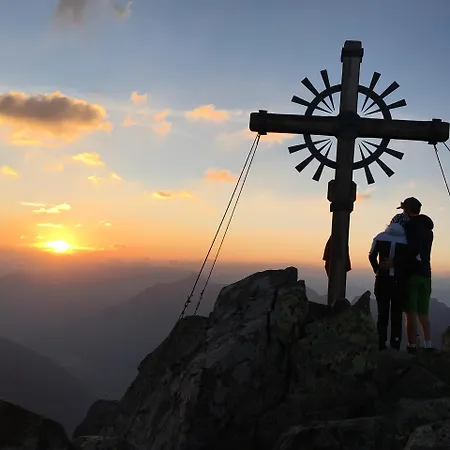 ホテル アルペンホテル チロラーホフ 4*