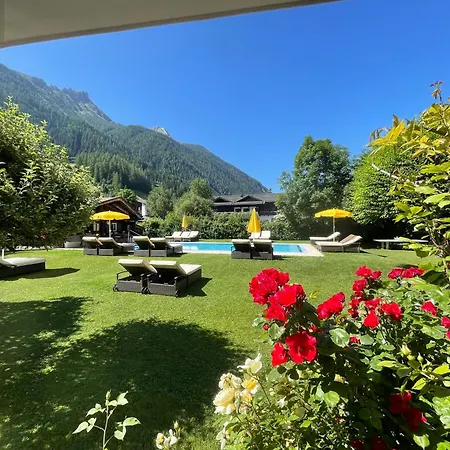 Alpenhotel Tirolerhof ניוסטיפט אים סטובאיטל