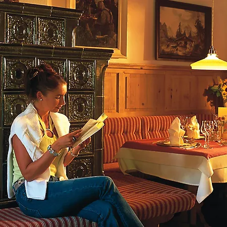 アルペンホテル チロラーホフ