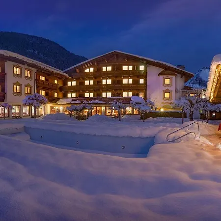 מלון Alpenhotel Tirolerhof
