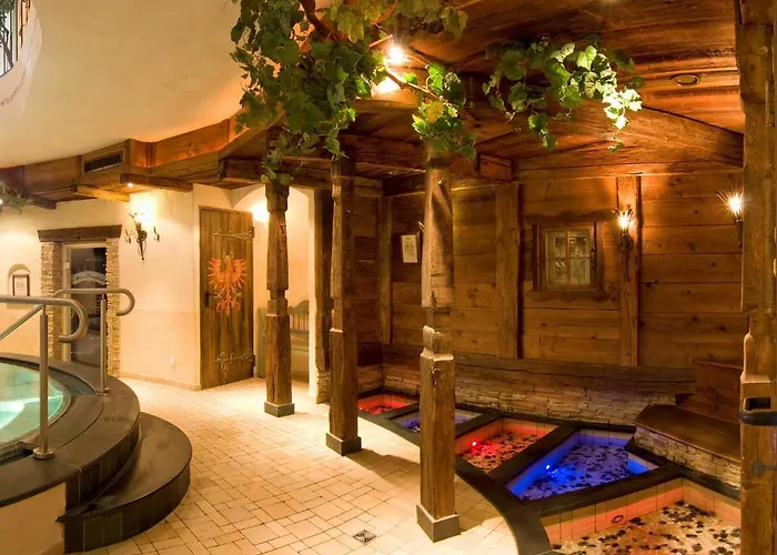 Alpenhotel Tirolerhof Hotel 4*