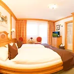 Alpenhotel Tirolerhof Neustift im Stubaital